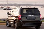 Chrysler Town & Country: Фото 3