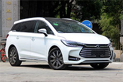 Фото BYD Song MAX PHEV