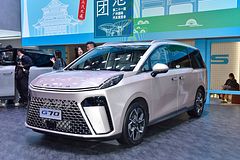 Фото SAIC Maxus G70